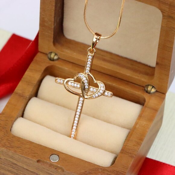 "Cross Pendant with Interlocked Hearts & Crystals, XPPT1569 - Picture 5 of 12